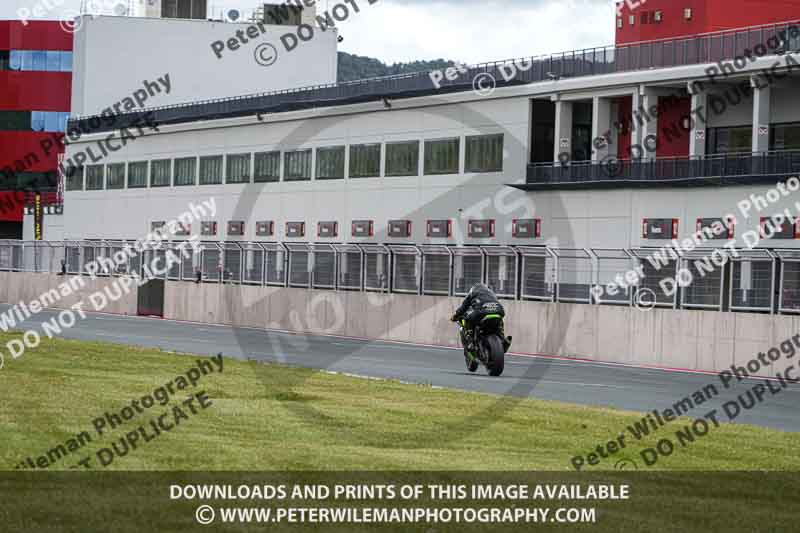 cadwell no limits trackday;cadwell park;cadwell park photographs;cadwell trackday photographs;enduro digital images;event digital images;eventdigitalimages;navarra;no limits trackdays;peter wileman photography;racing digital images;trackday digital images;trackday photos